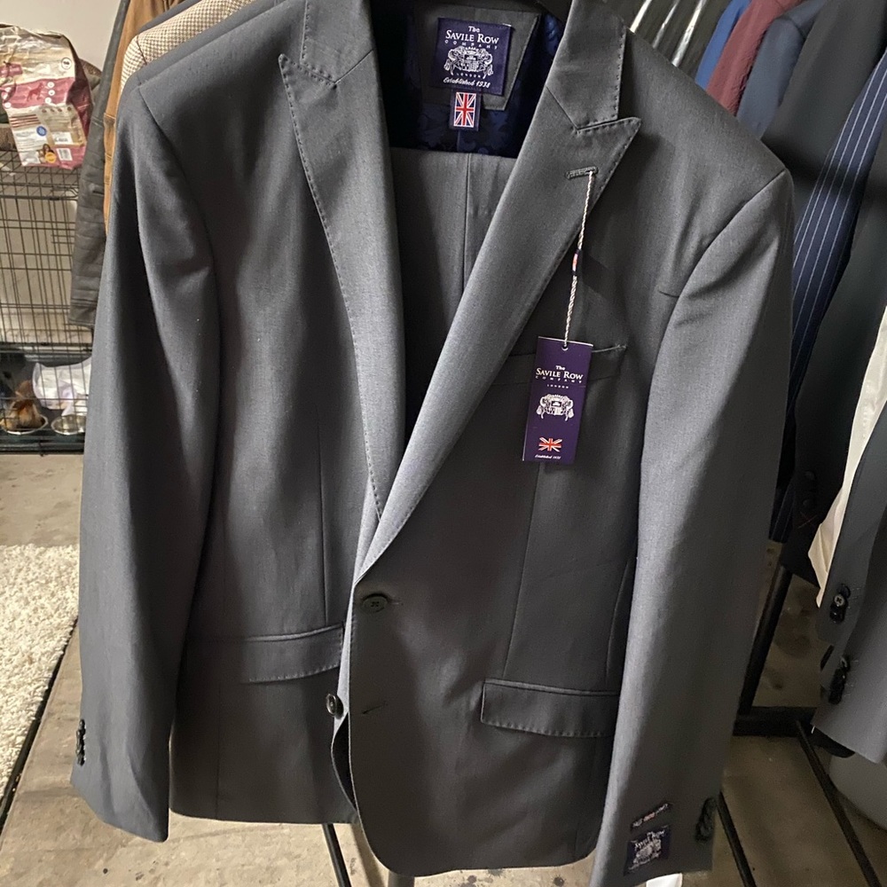 Men suits - Picture 7 of 15